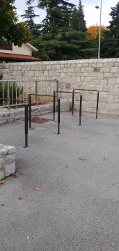 Stojala za kolesa, Vir: Arhiv Občine Sežana